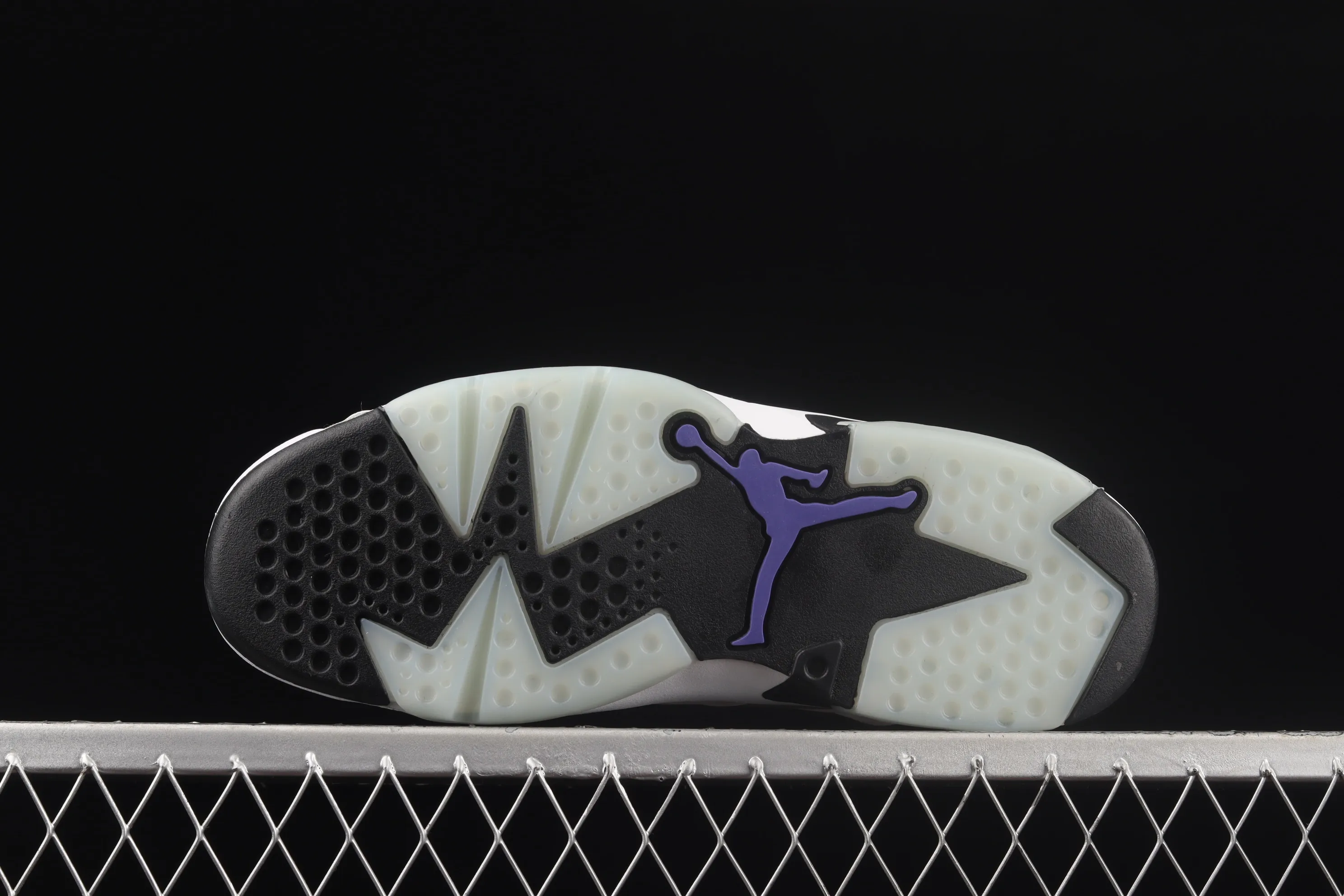 All Categories Air Jordan Jordan Series Basketball Shoes Air Jordan 6 Air Jordan 6 "FLINT" AJ6 Joe 6 Flint Ultraviolet Basketball Shoes CI3125-100